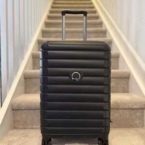 Delsey Horizon Carry-On Spinner Black TSA Lock Pallet New (No Box)